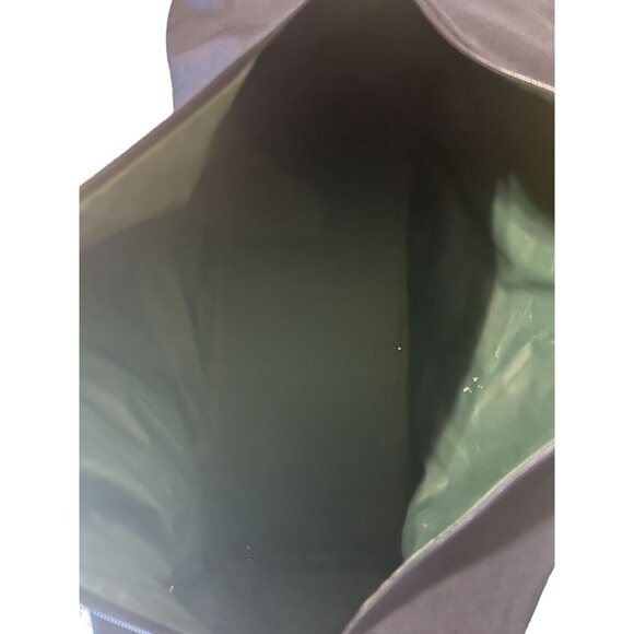 Tommy Hilfiger Duffle Bag - Picture 7 of 7